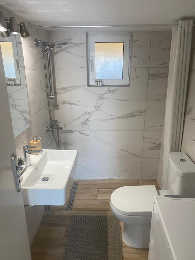 Thiseio Big Apartment Афины Экстерьер фото